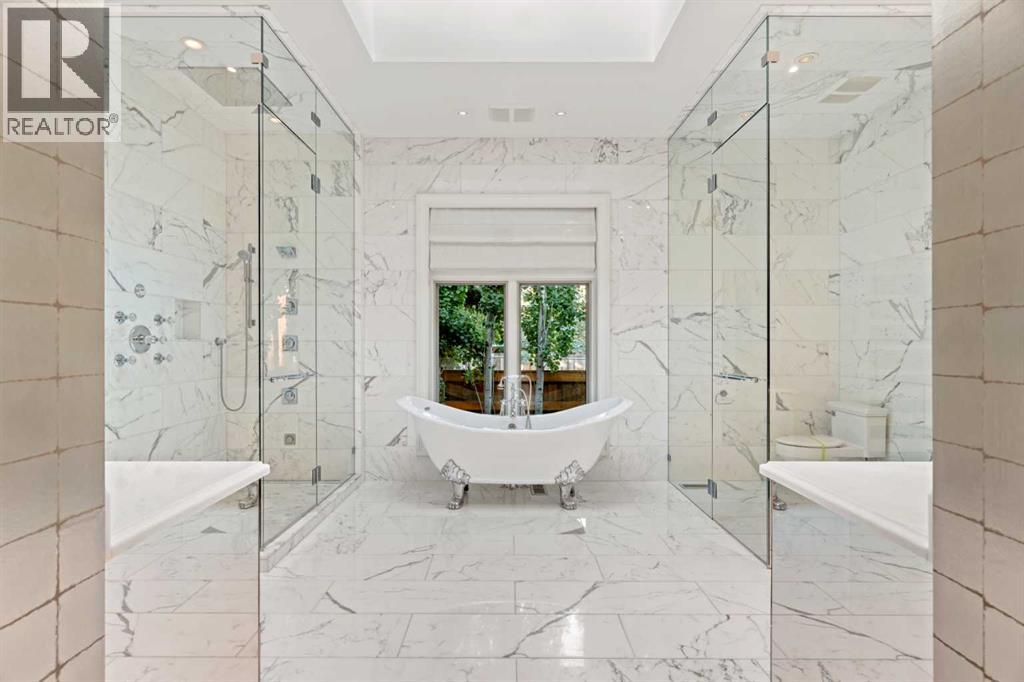 11-piece spa-style ensuite